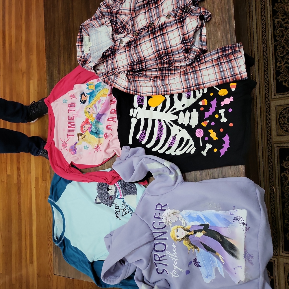 Lot of girls long sleeved tops 7/8